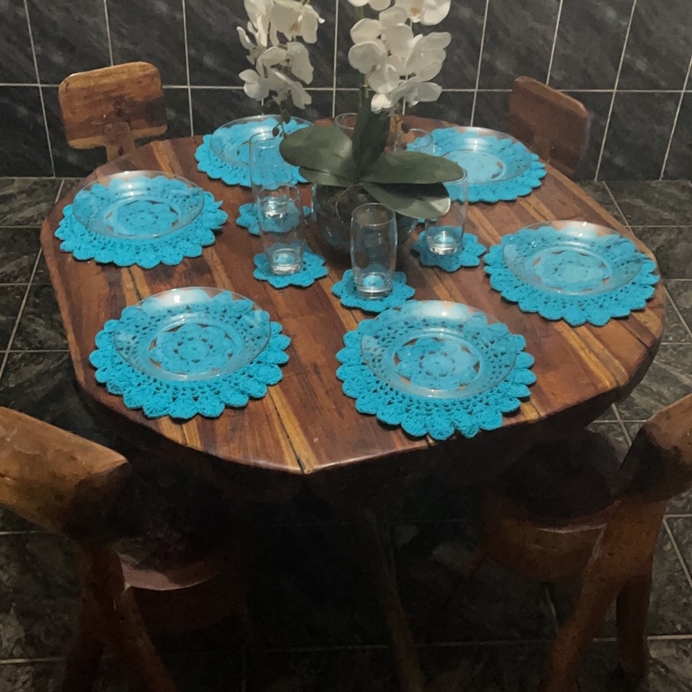 PLACEMAT and COASTER Crocheted, TURQUOISE, SETof 6.